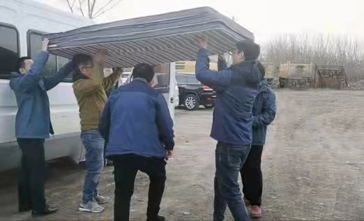 齊心協(xié)力，整理物資準(zhǔn)備出發(fā)